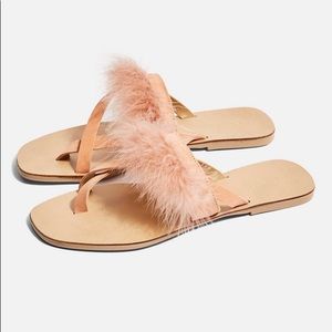 TOPSHOP Holly Fluffy Slide Sandal